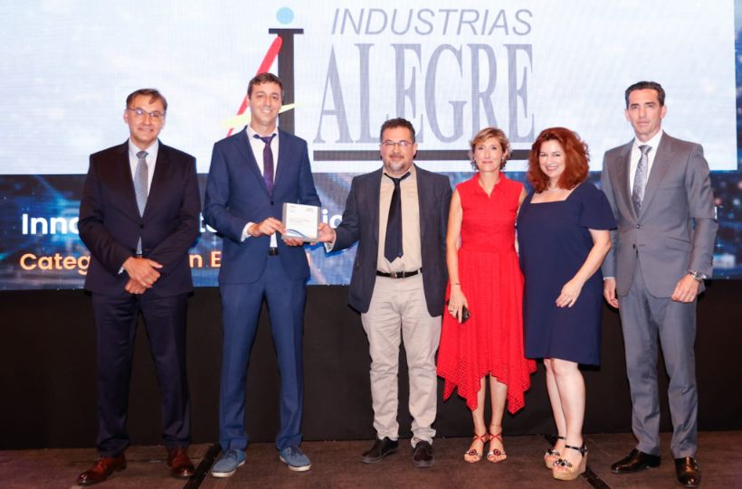 recibimos-el-premio-avia-a-la-innovacion-tecnologica-por-nuestro-modulo-de-baterias-para-vehiculos-electricos